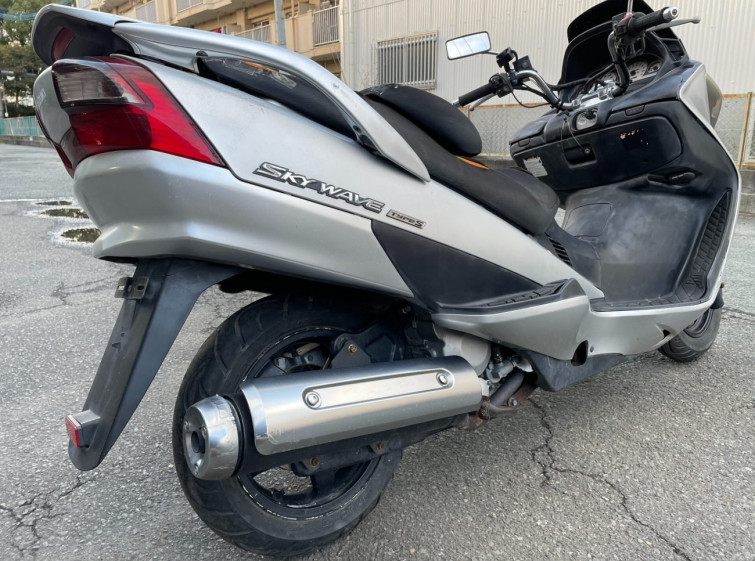 Мотоцикл Suzuki SKYWAVE 400 з пробігом 33668 km