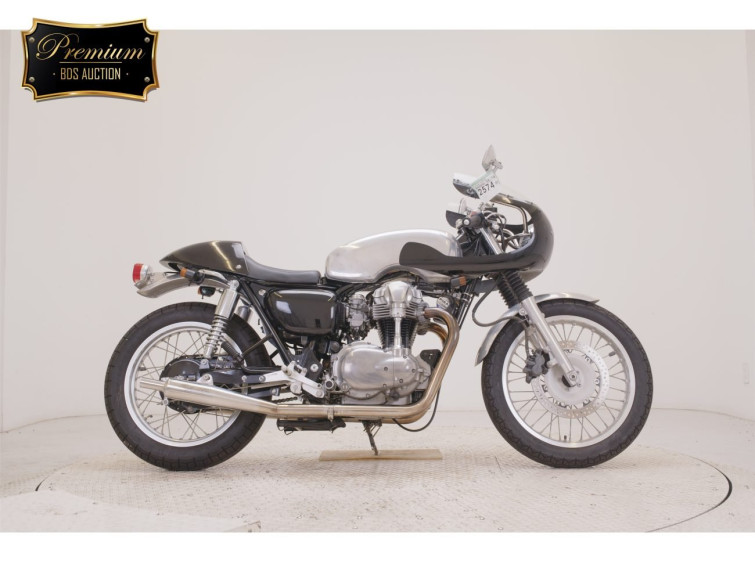Мотоцикл Kawasaki W650 с пробегом 1959 km