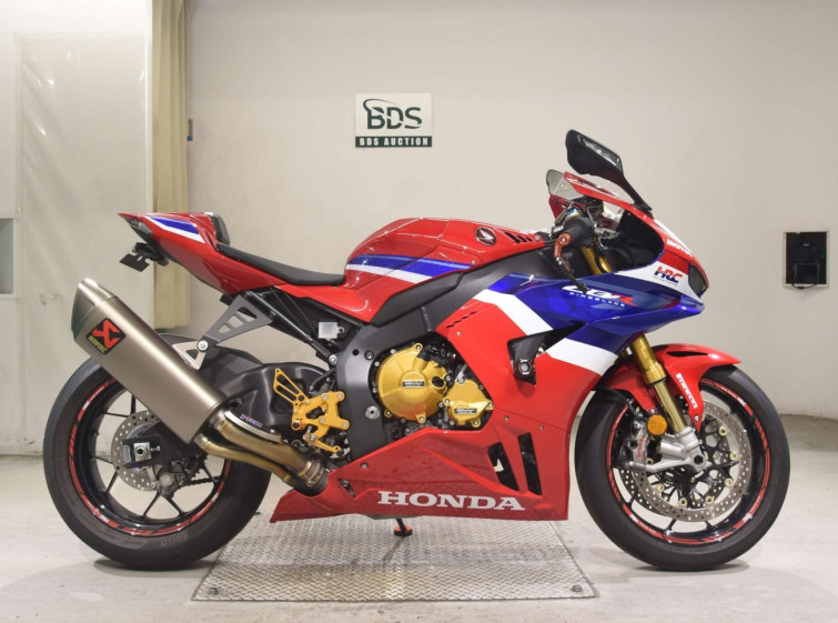 Мотоцикл Honda CBR1000RR SP с пробегом 4165 km