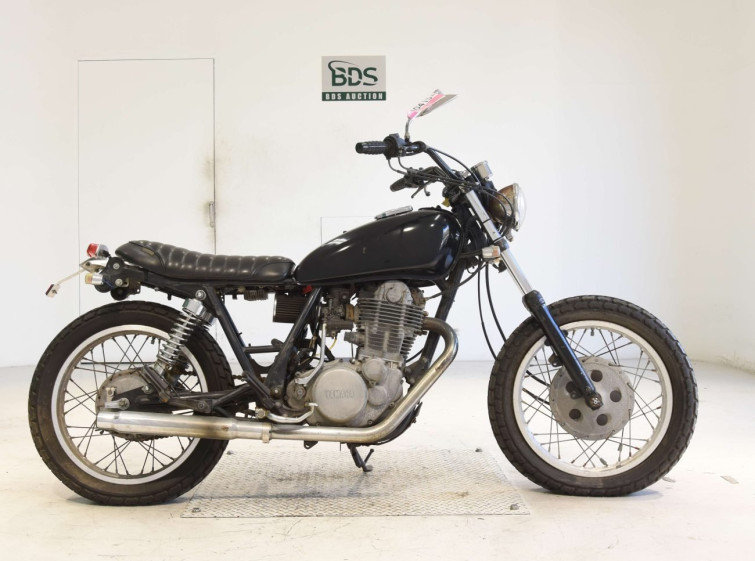 Мотоцикл Yamaha SR400-2 з пробігом 1462 km