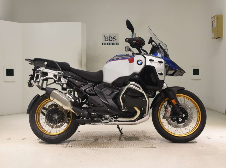 Мотоцикл BMW R1300GS с пробегом 2 km
