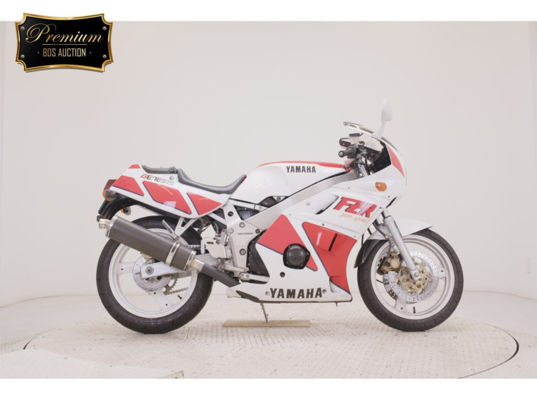 Мотоцикл Yamaha FZR400 з пробігом 27848 km