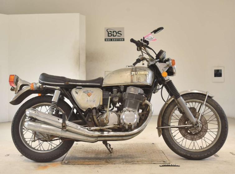 Мотоцикл Honda CB750 з пробігом 8395 km