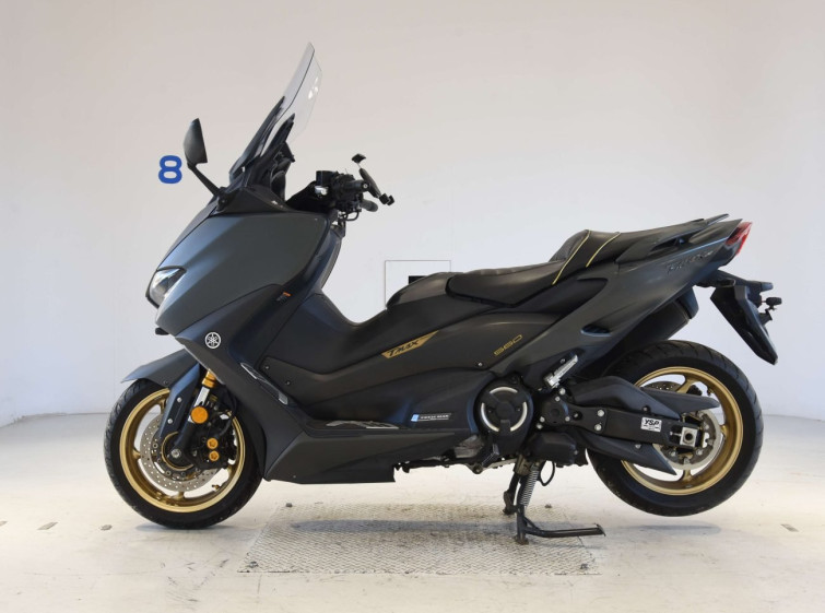 Мотоцикл Yamaha T-MAX560T