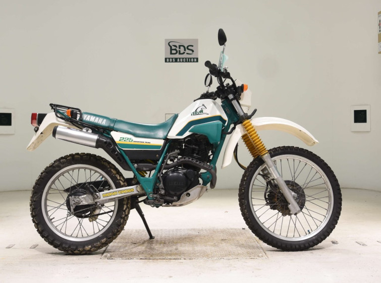 Мотоцикл Yamaha SEROW XT225 с пробегом 20465 km