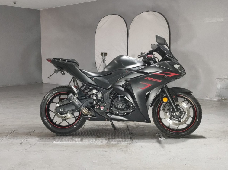Мотоцикл Yamaha YZF-R25 с пробегом 31627 km