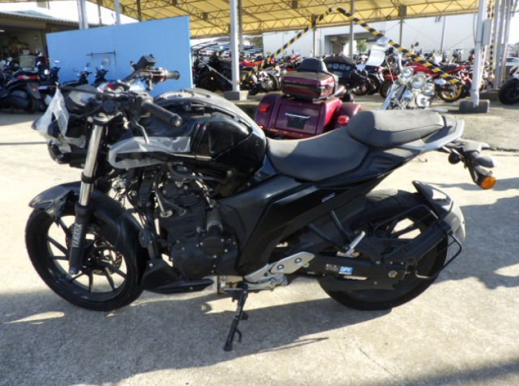 Мотоцикл Yamaha FZ25 з пробігом 4785 km