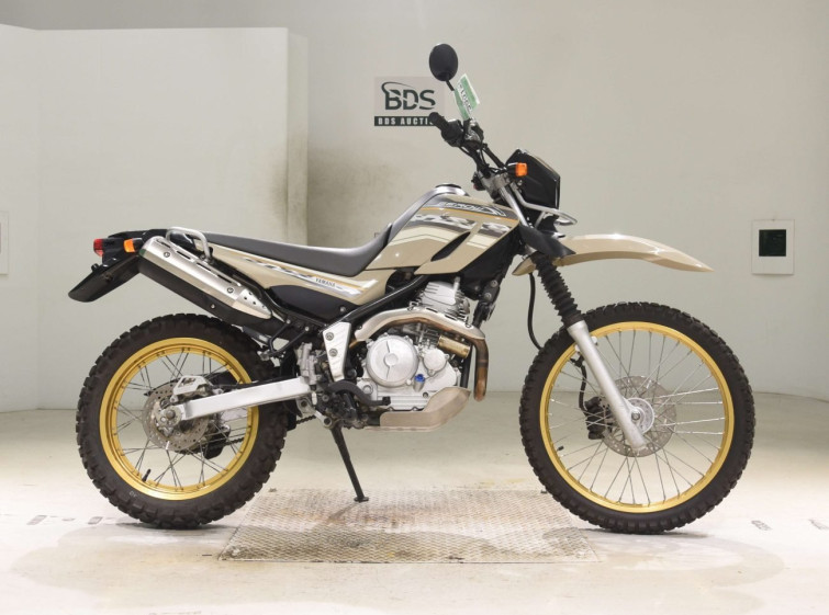 Мотоцикл Yamaha SEROW XT250 з пробігом 7632 km