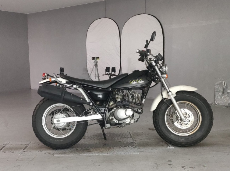 Мотоцикл Suzuki VAN VAN 200 з пробігом 15546 km