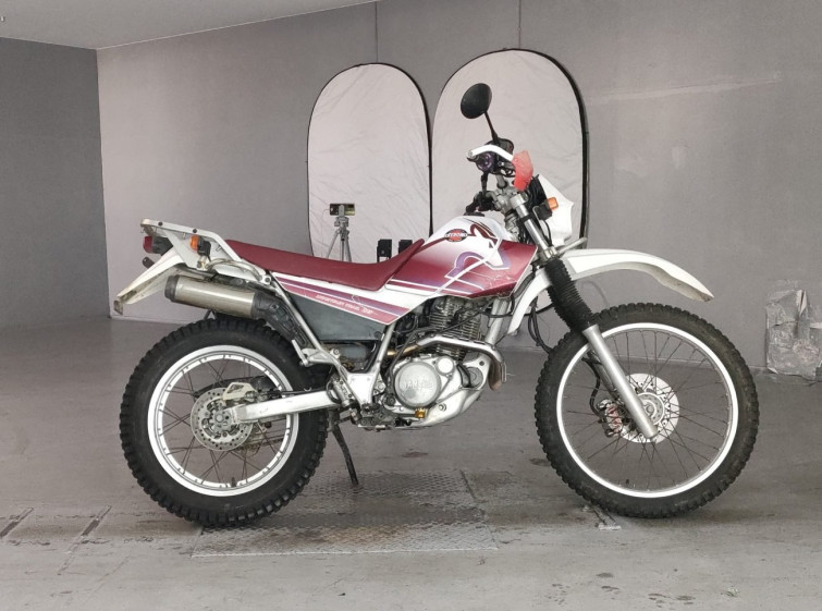 Мотоцикл Yamaha SEROW XT225 с пробегом 41298 km