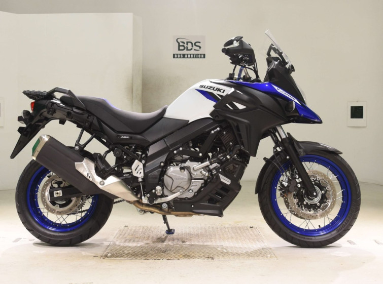 Мотоцикл Suzuki V-STROM DL650XTA з пробігом 836 km