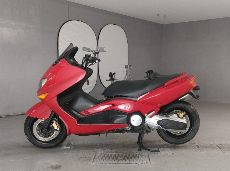 Мотоцикл Yamaha T-MAX500 с пробегом 6606 m