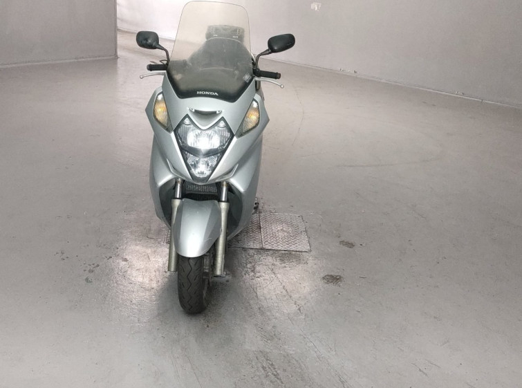 Мотоцикл Honda SILVERWING600 з пробігом 16663 km