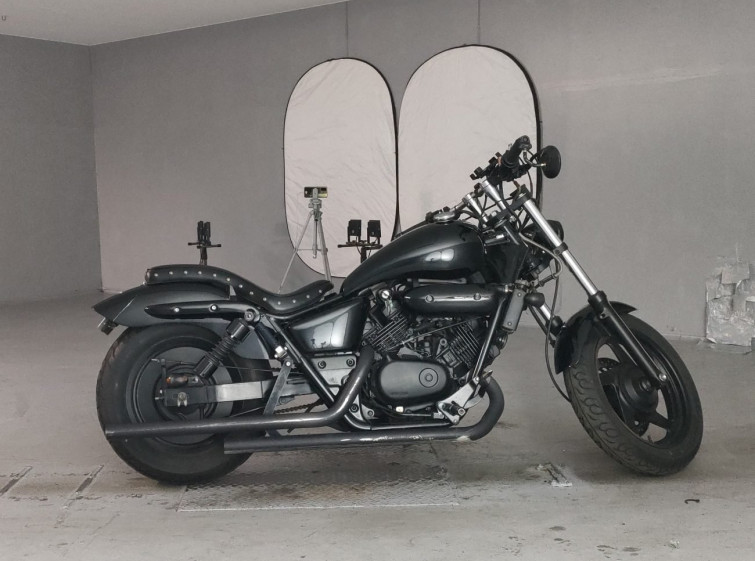 Мотоцикл Honda MAGNA250 з пробігом 3585 km