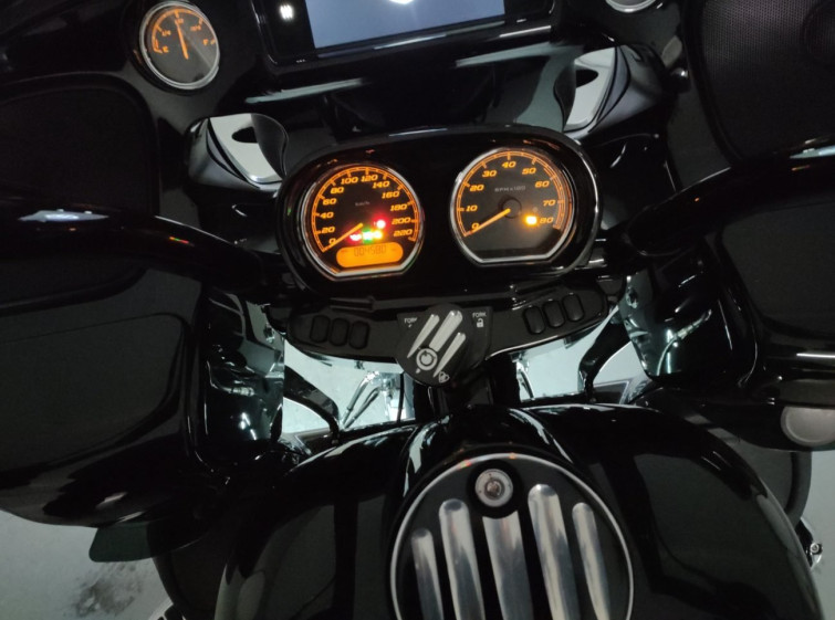 Мотоцикл HD SOFTAIL FXDRS1870 з пробігом 4578 km