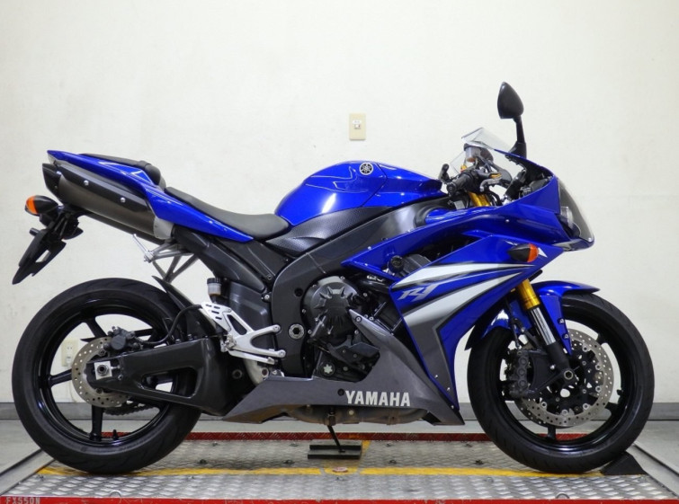 Мотоцикл Yamaha YZF-R1 с пробегом 29946 km