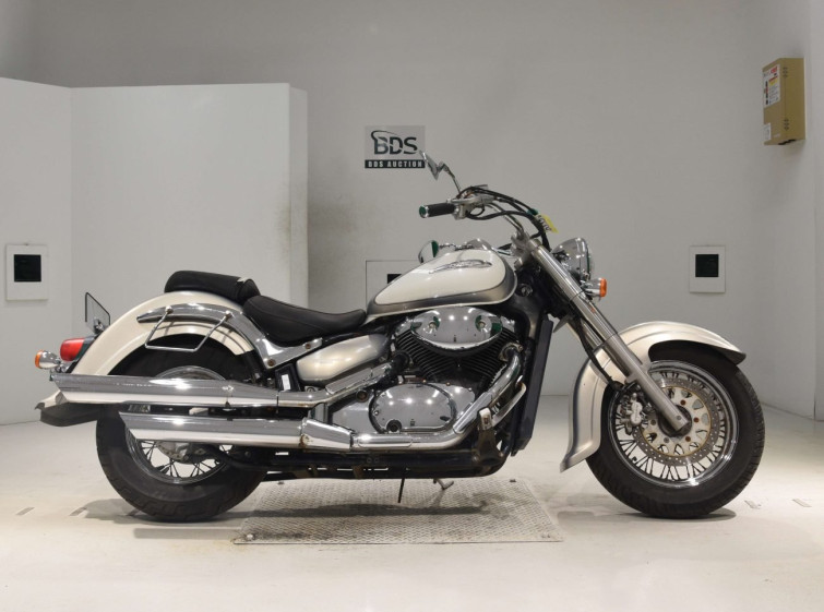 Мотоцикл Suzuki INTRUDER 400 CLASSIC с пробегом 38420 km
