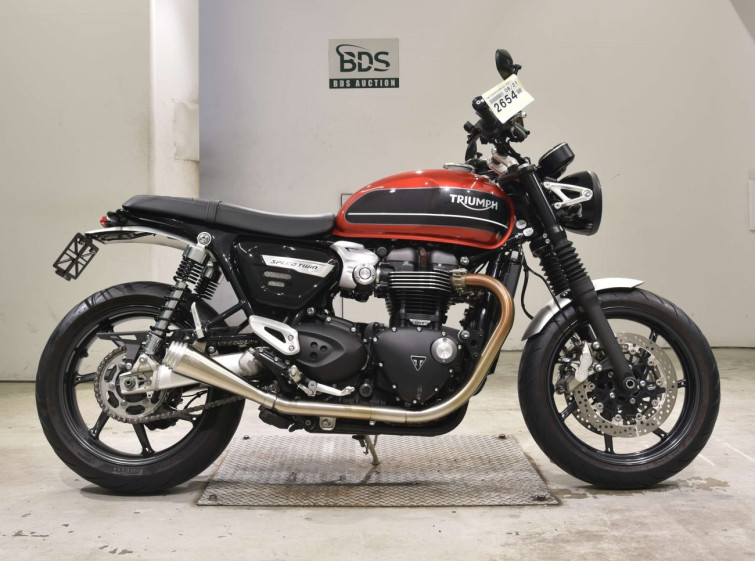 Мотоцикл Triumph SPEED TWIN з пробігом 8917 km