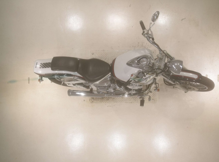 Мотоцикл Yamaha DRAGSTAR XVS400 з пробігом 17317 km