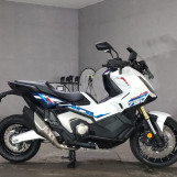 Мотоцикл Honda X-ADV750 з пробігом 8 km