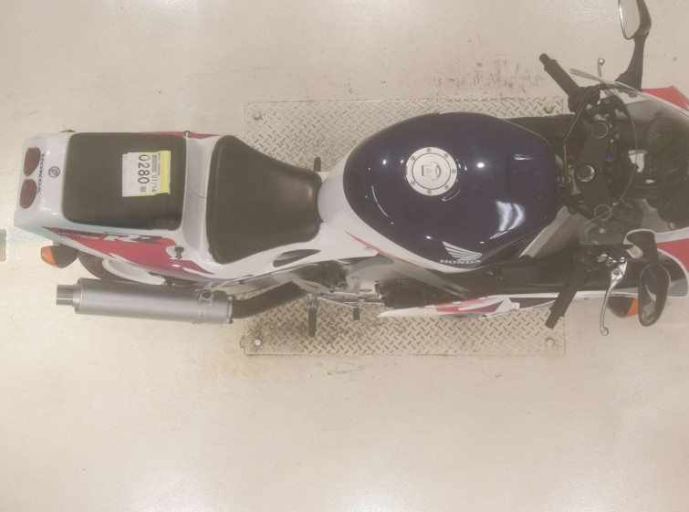 Мотоцикл Honda CBR250RR з пробігом 27425 km