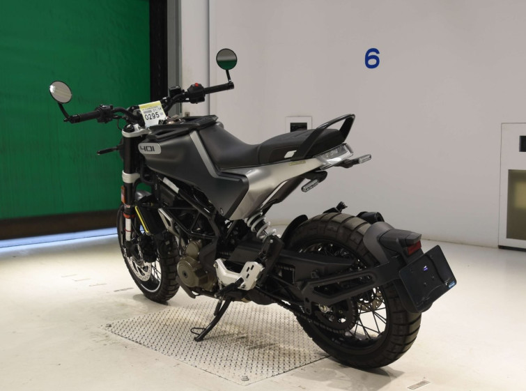 Мотоцикл Husqvarna SVARTPILEN 401 з пробігом 10515 km