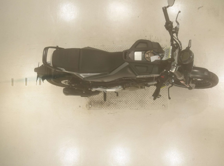 Мотоцикл Husqvarna SVARTPILEN 401 з пробігом 10515 km