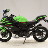 Мотоцикл Kawasaki NINJA400 з пробігом 1217 km