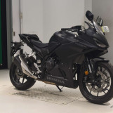 Мотоцикл Honda CBR400R-3 з пробігом 3566 km