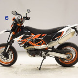 Мотоцикл KTM 690 SMC R з пробігом 5785 km