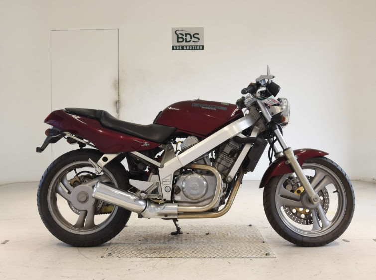 Мотоцикл Honda BROS400-1 з пробігом 16019 km
