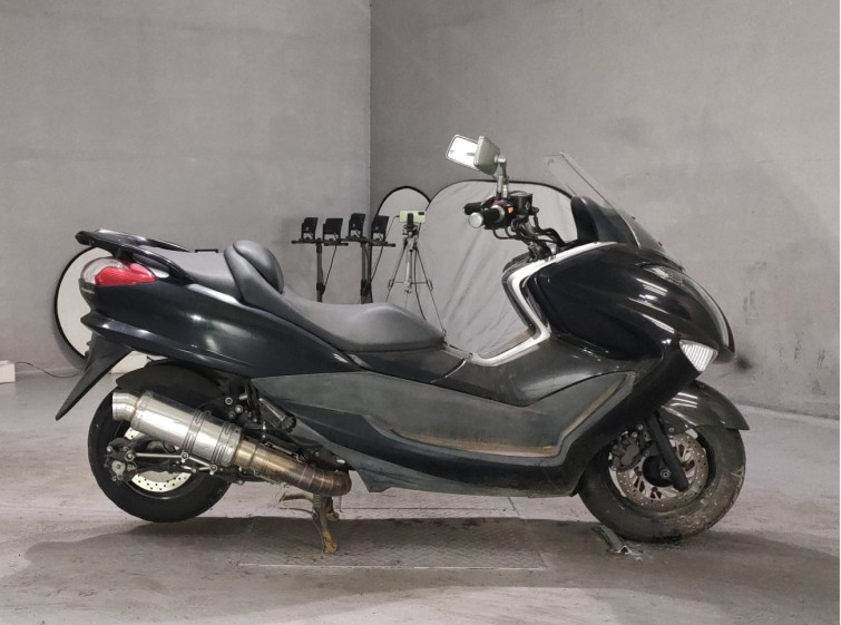 Мотоцикл Yamaha MAJESTY 250 з пробігом 13740 km
