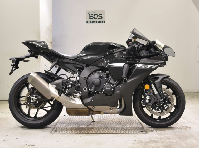 Мотоцикл Yamaha YZF-R1 с пробегом 4925 km