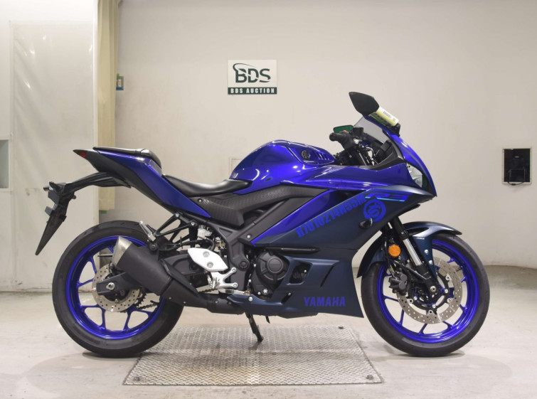 Мотоцикл Yamaha YZF-R3 з пробігом 18902 km