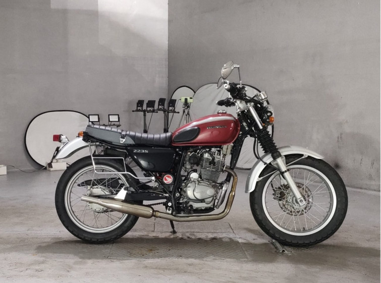 Мотоцикл Honda CB223S с пробегом 44723 km