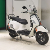 Мотоцикл Vespa GTS300 SUPER з пробігом 2706 km