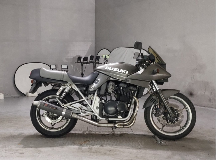 Мотоцикл Suzuki GSX400S KATANA с пробегом 48782 km