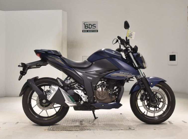 Мотоцикл Suzuki GIXXER250 с пробегом 6229 km