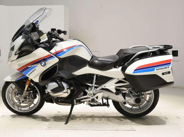 Мотоцикл BMW R1250RT з пробігом 34480 km