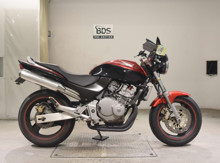 Мотоцикл Honda HORNET CB250F з пробігом 27757 km