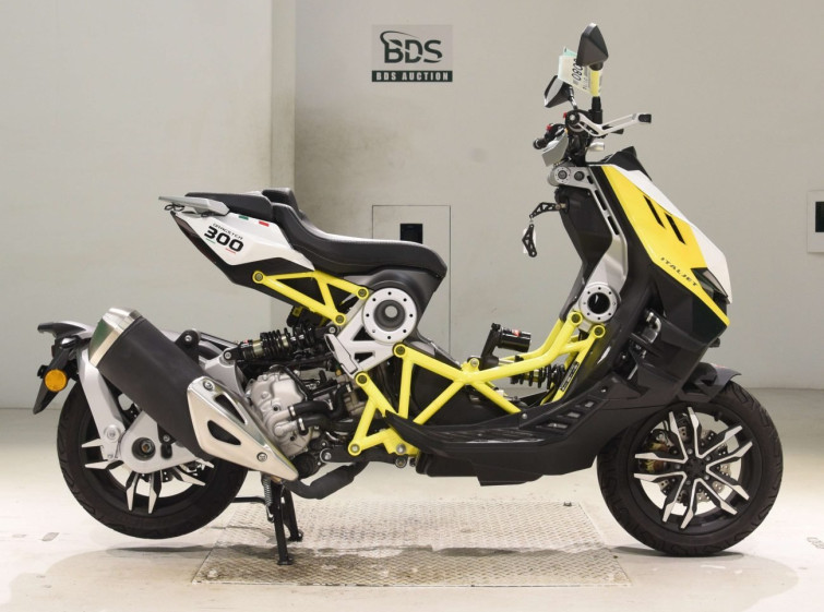 Мотоцикл Italjet DRAGSTAR300 з пробігом 880 km