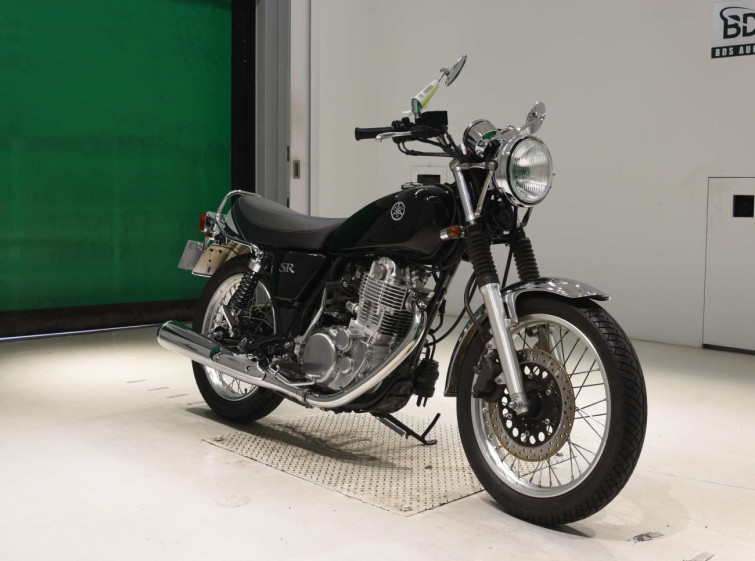 Мотоцикл Yamaha SR400 з пробігом 7612 km