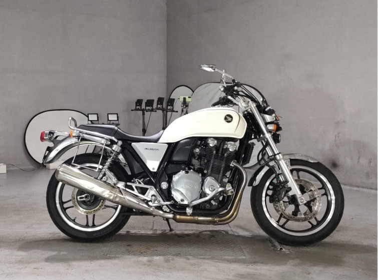 Мотоцикл Honda CB1100