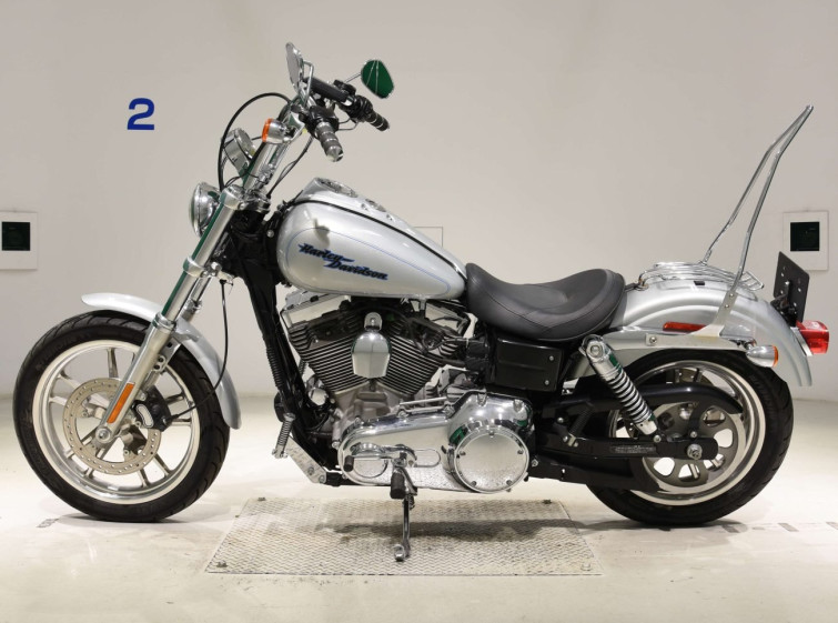 Мотоцикл HD SUPER GLIDE FXDC1450
