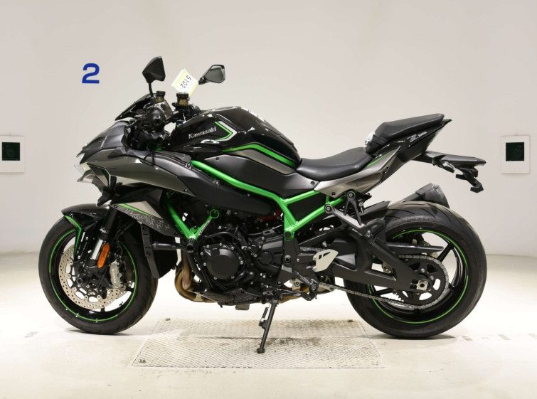 Мотоцикл Kawasaki NINJA H2 з пробігом 17616 km