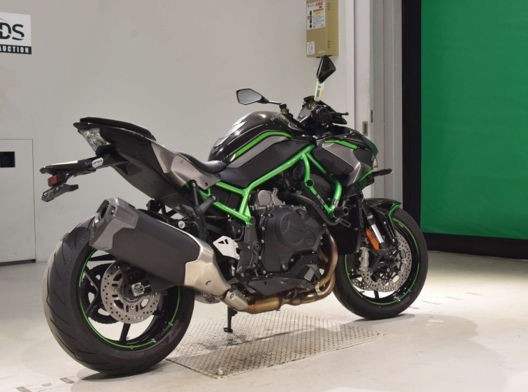 Мотоцикл Kawasaki NINJA H2 з пробігом 17616 km