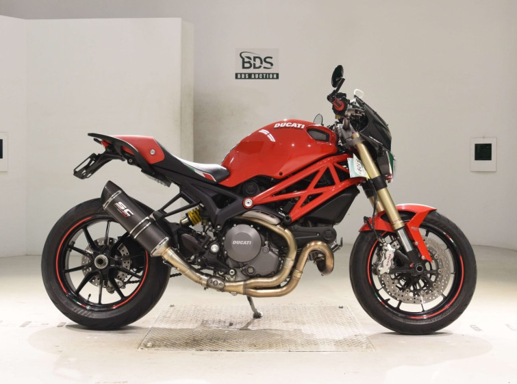 Мотоцикл Ducati MONSTER 1100EVO з пробігом 14363 km