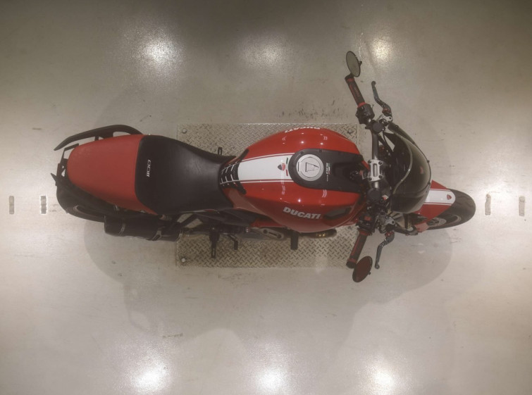 Мотоцикл Ducati MONSTER 1100EVO з пробігом 14363 km