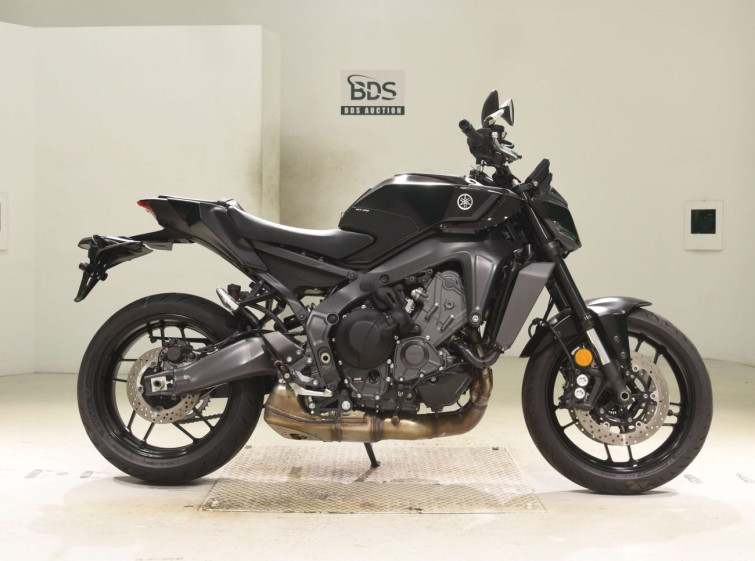 Мотоцикл Yamaha MT-09 з пробігом 5772 km