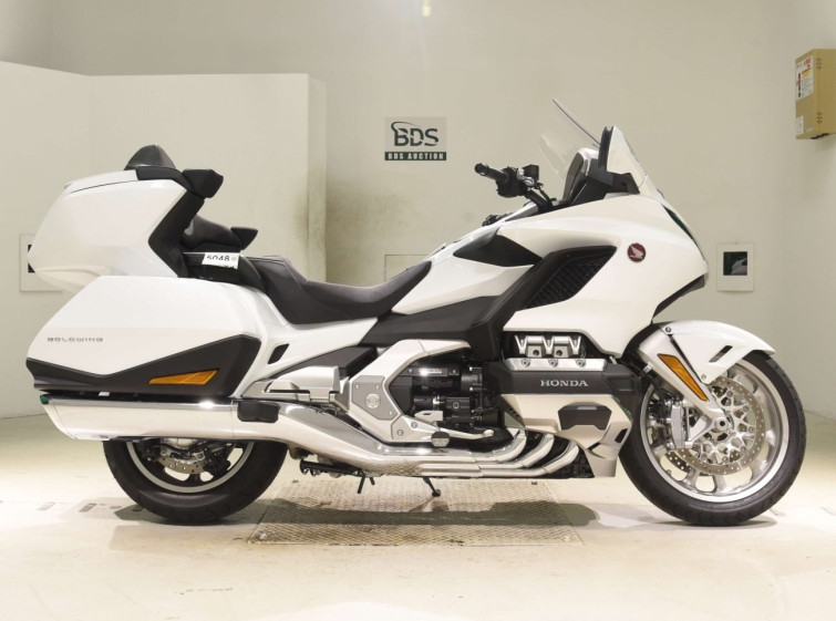 Мотоцикл Honda GL1800 TOUR D с пробегом 45 km